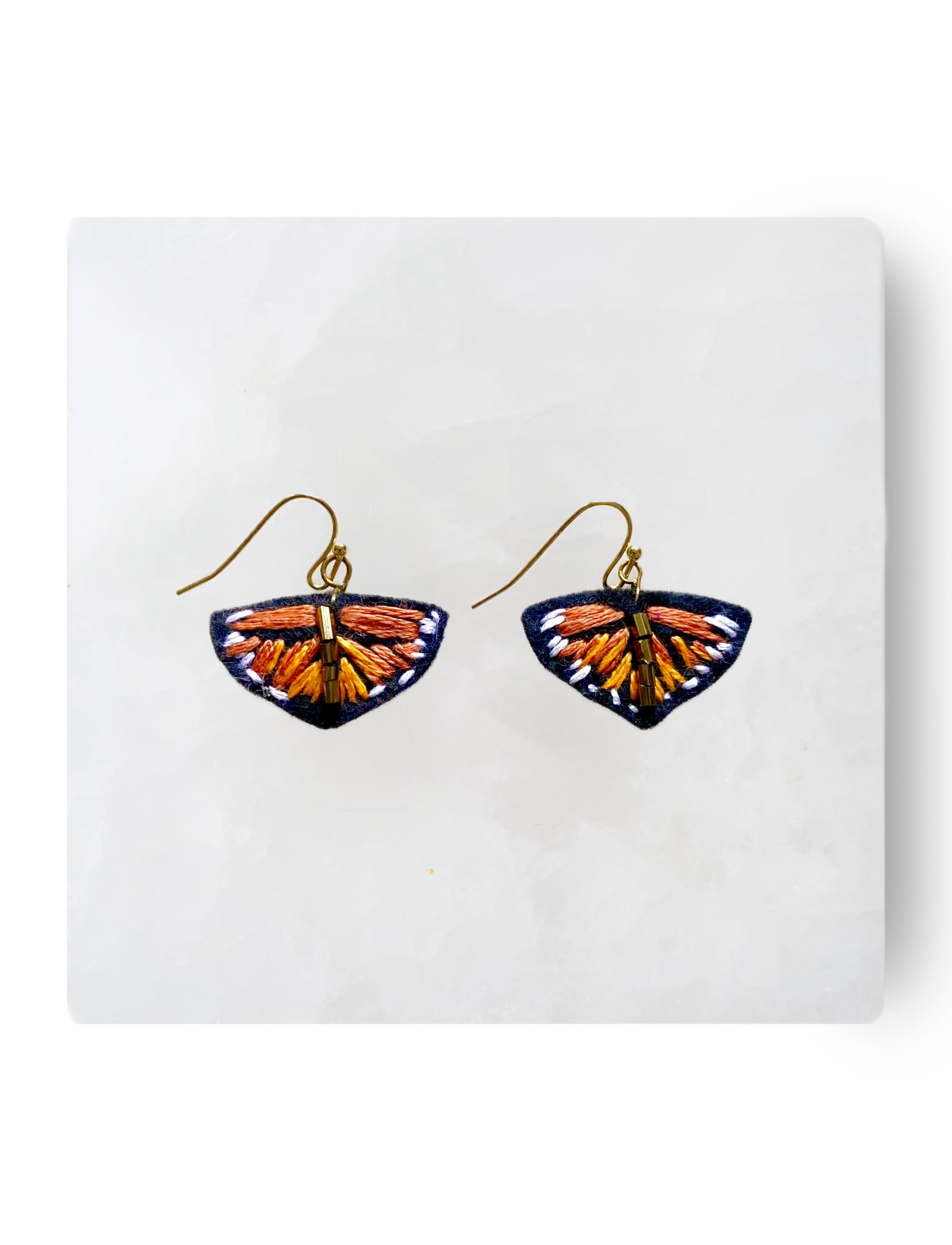 Lili Carrillo artículo 323